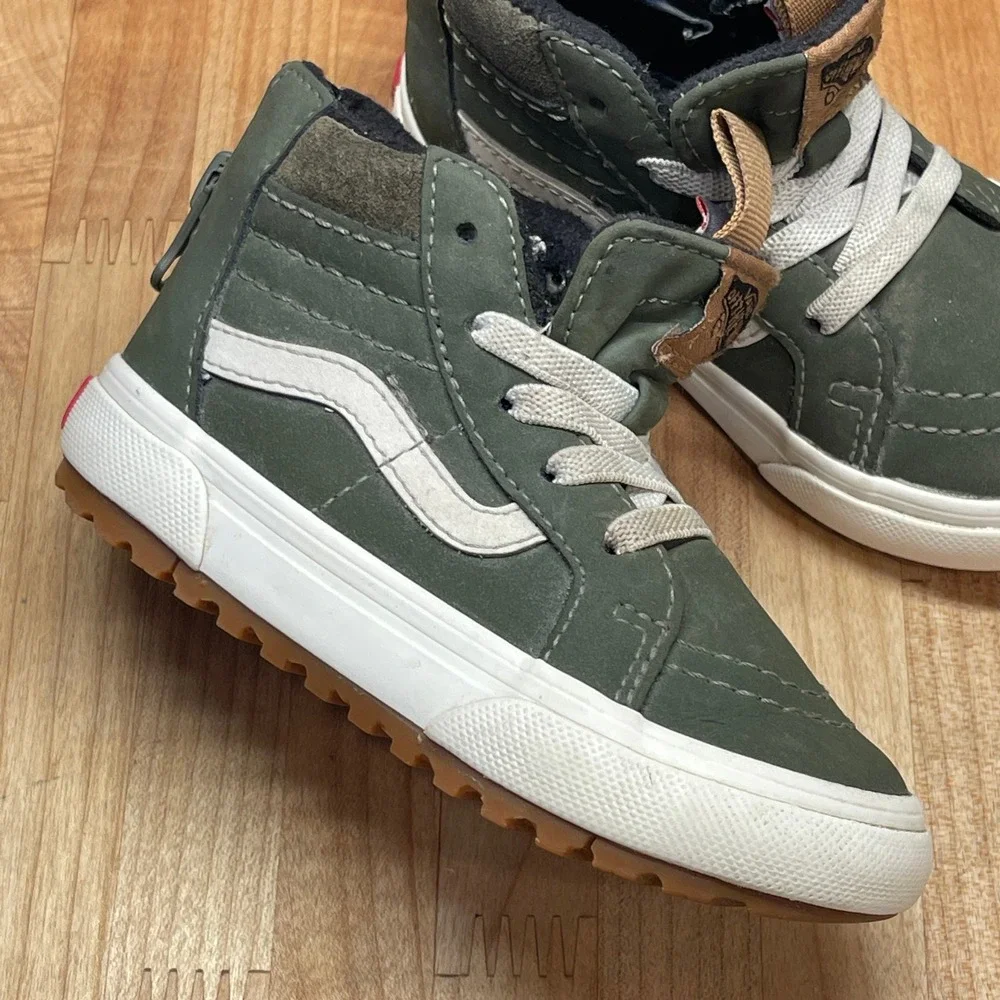 Vans Sk8-Hi MTE Toddler Size 6.5 Olive Green High Top Zip Sneakers 721454